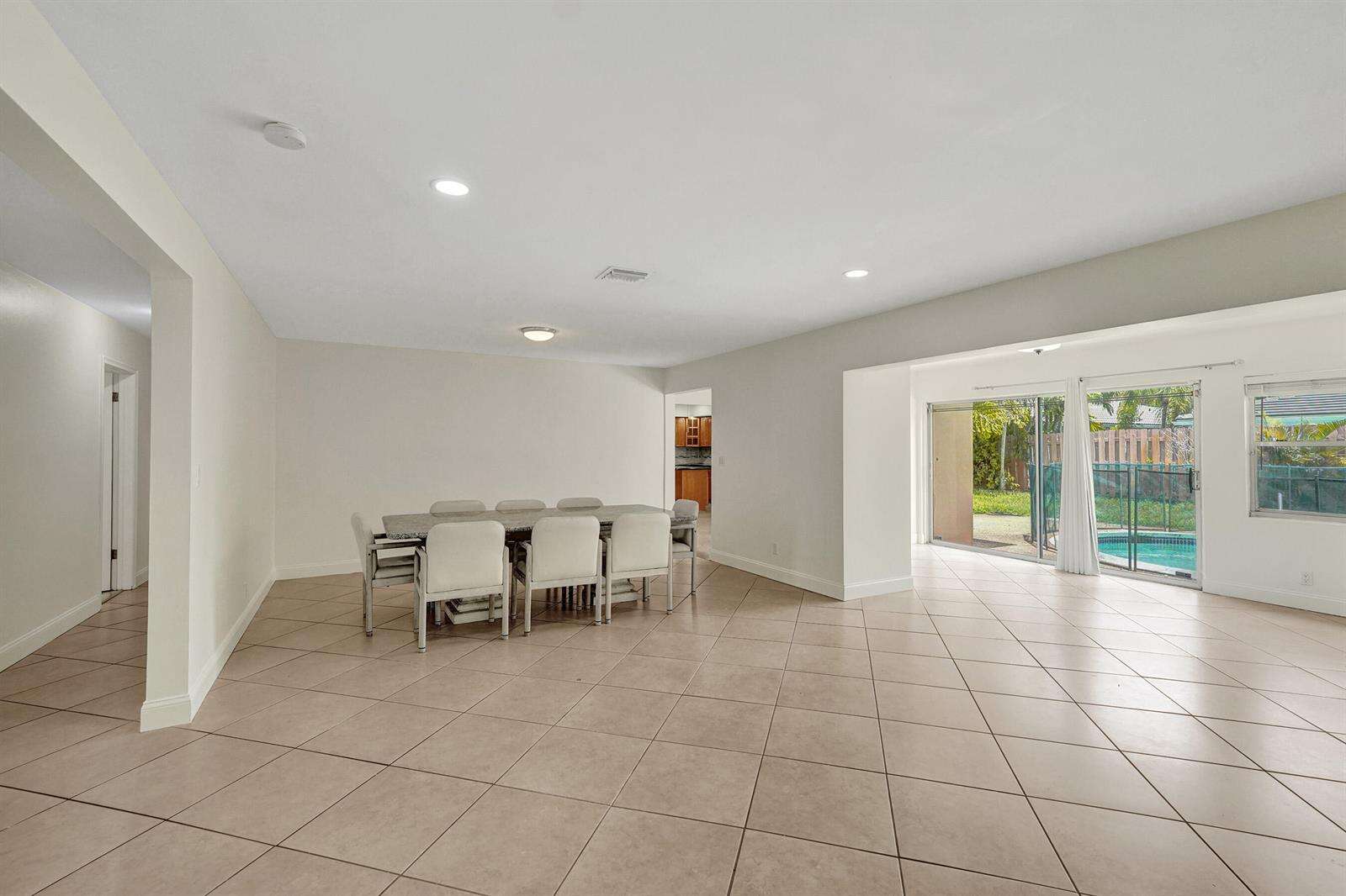 4721 Sarazen, Hollywood, FL 33021 - For Sale photo 11