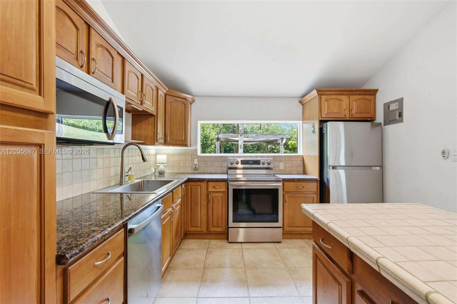 2355 Overbrook St, Coconut Grove, FL 33133 - For Sale photo 18