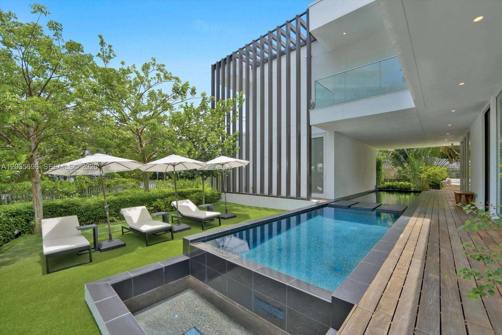 810 47 Ct, Miami Beach, FL 33140 - For Sale photo 12