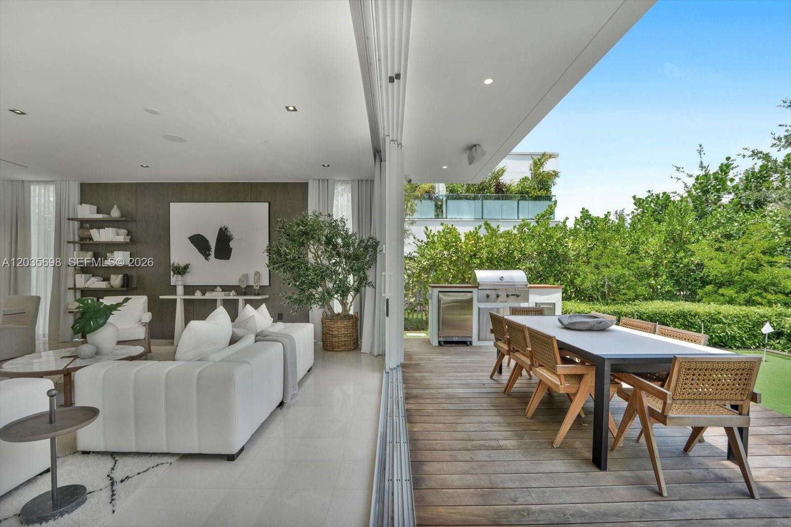 810 47 Ct, Miami Beach, FL 33140 - For Sale photo 5