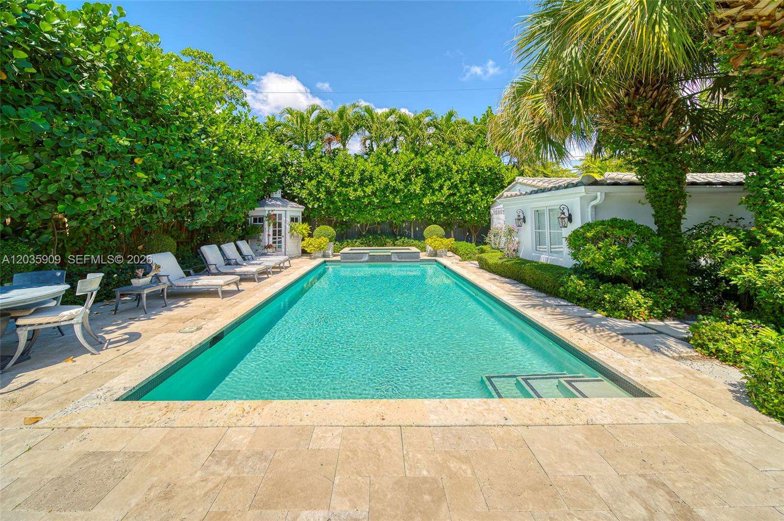 2534 Flamingo Dr, Miami Beach, FL 33140 - For Sale photo 2