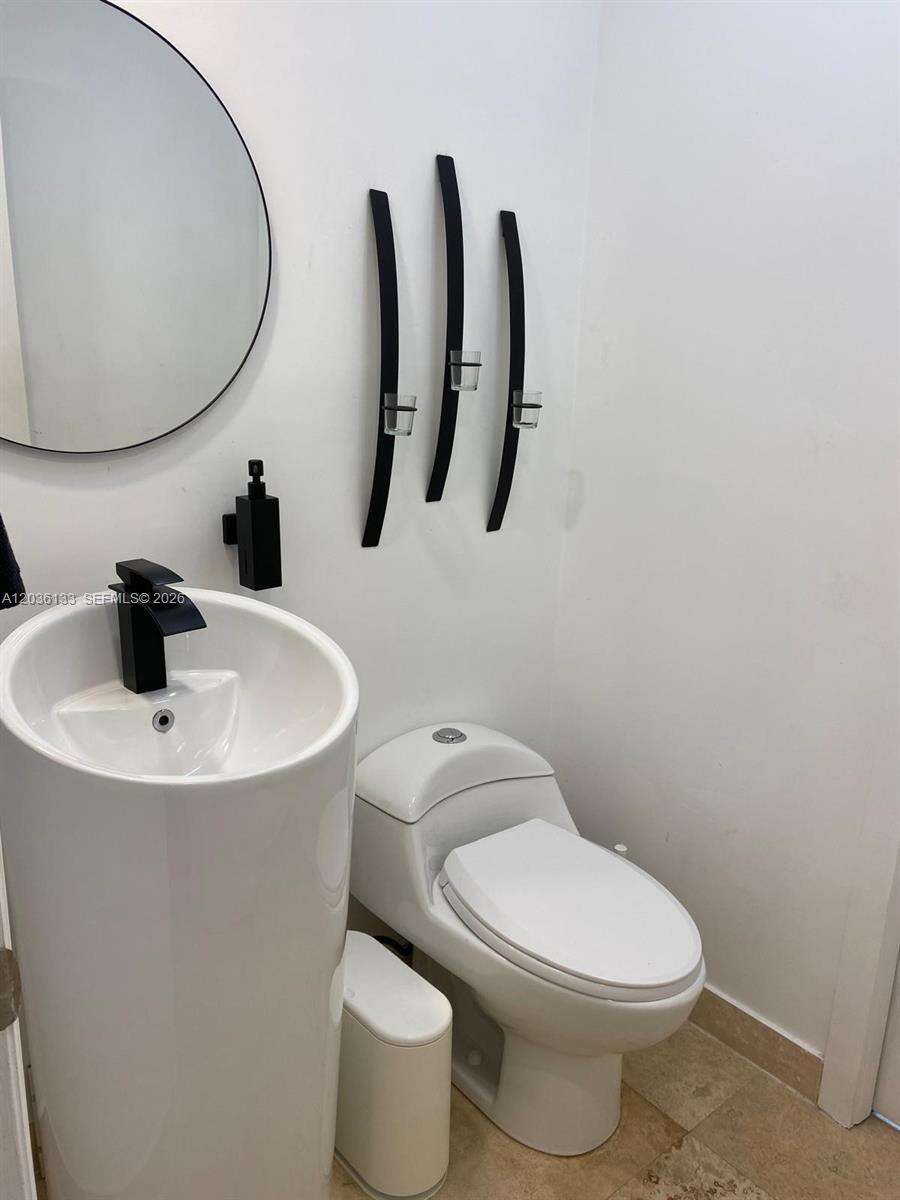 1103 Washington St, Hollywood, FL 33019 - For Sale photo 28