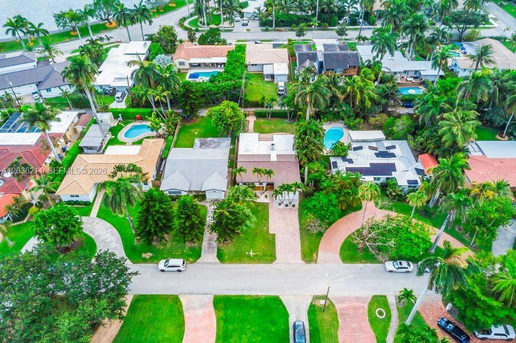 1234 Buchanan St, Hollywood, FL 33019 - For Sale photo 47
