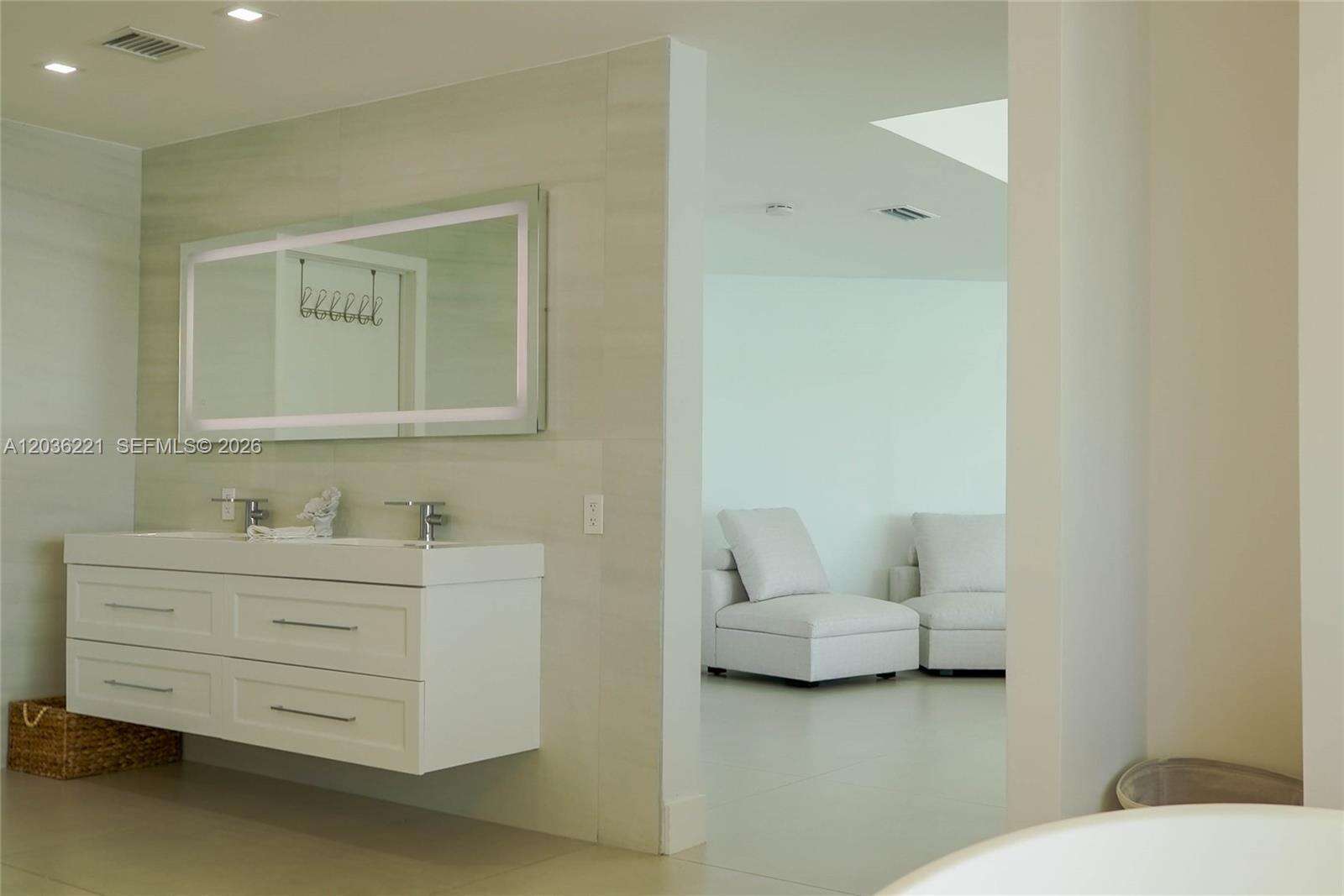 7720 Miami View Dr, North Bay Village, FL 33141 - For Sale photo 27