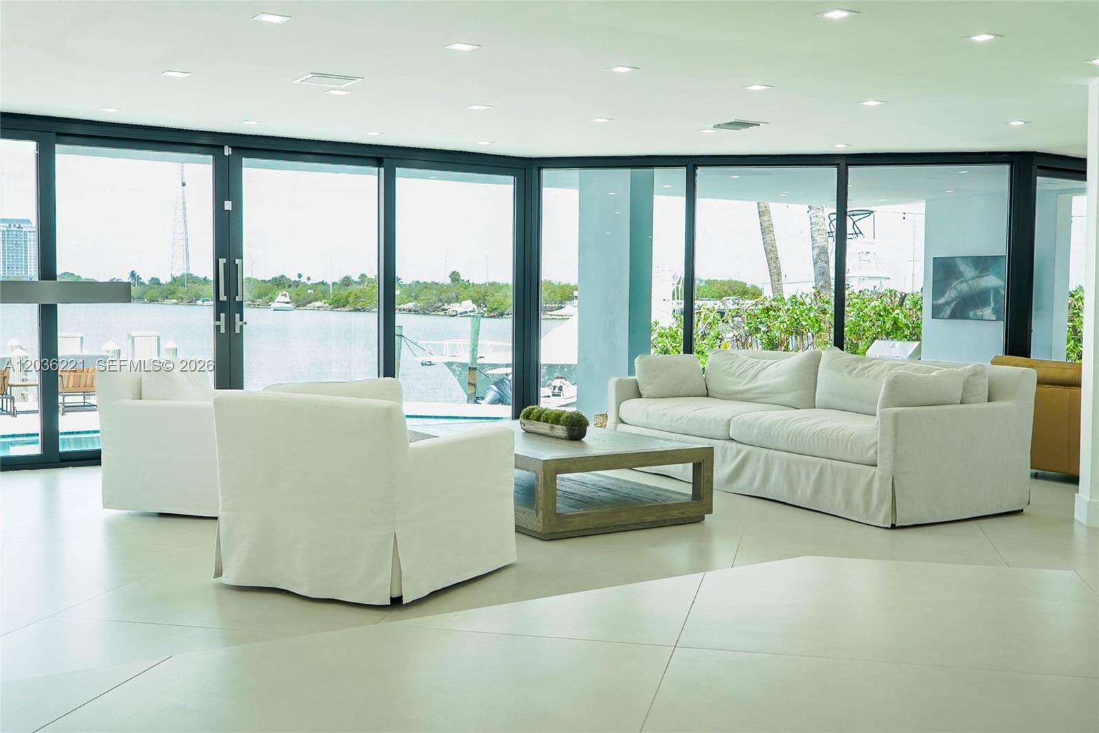 7720 Miami View Dr, North Bay Village, FL 33141 - For Sale photo 8