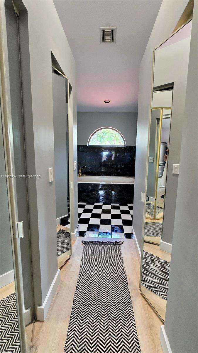 741 Tyler St, Hollywood, FL 33019 - For Sale photo 33