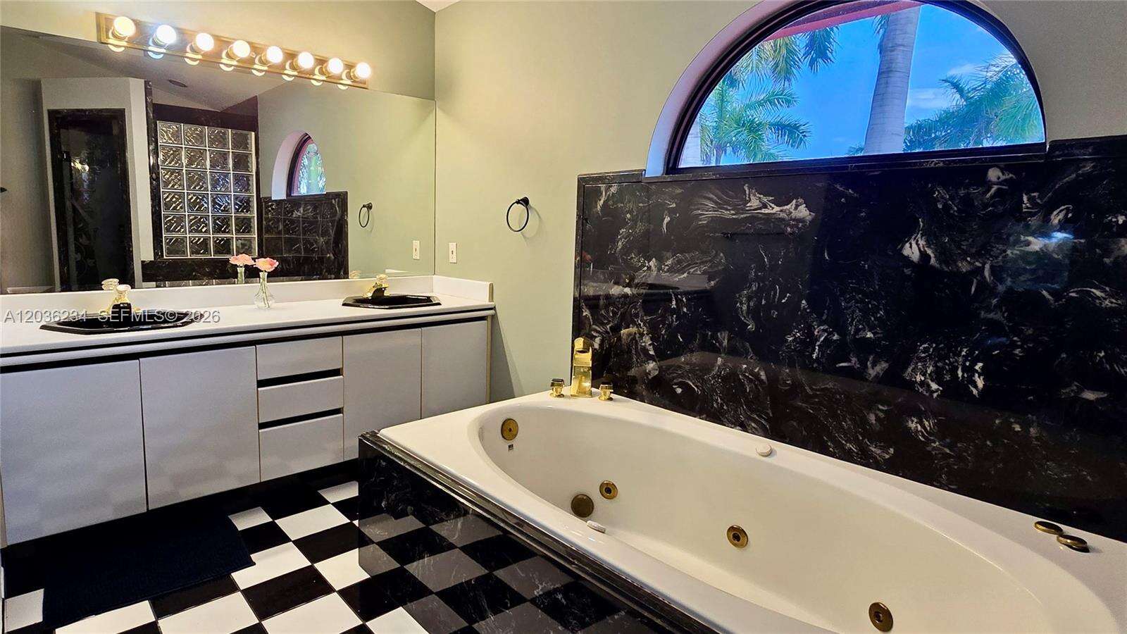 741 Tyler St, Hollywood, FL 33019 - For Sale photo 34