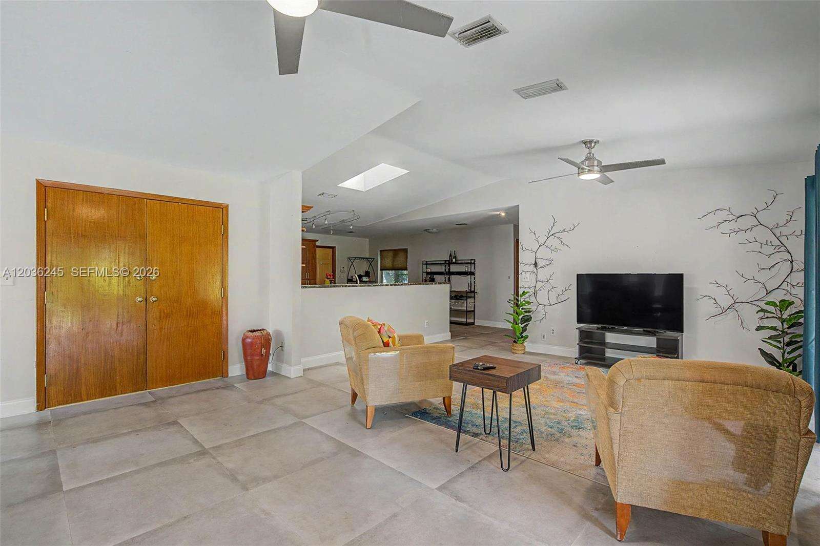 15741 147th Ct, Miami, FL 33187 - For Sale photo 2