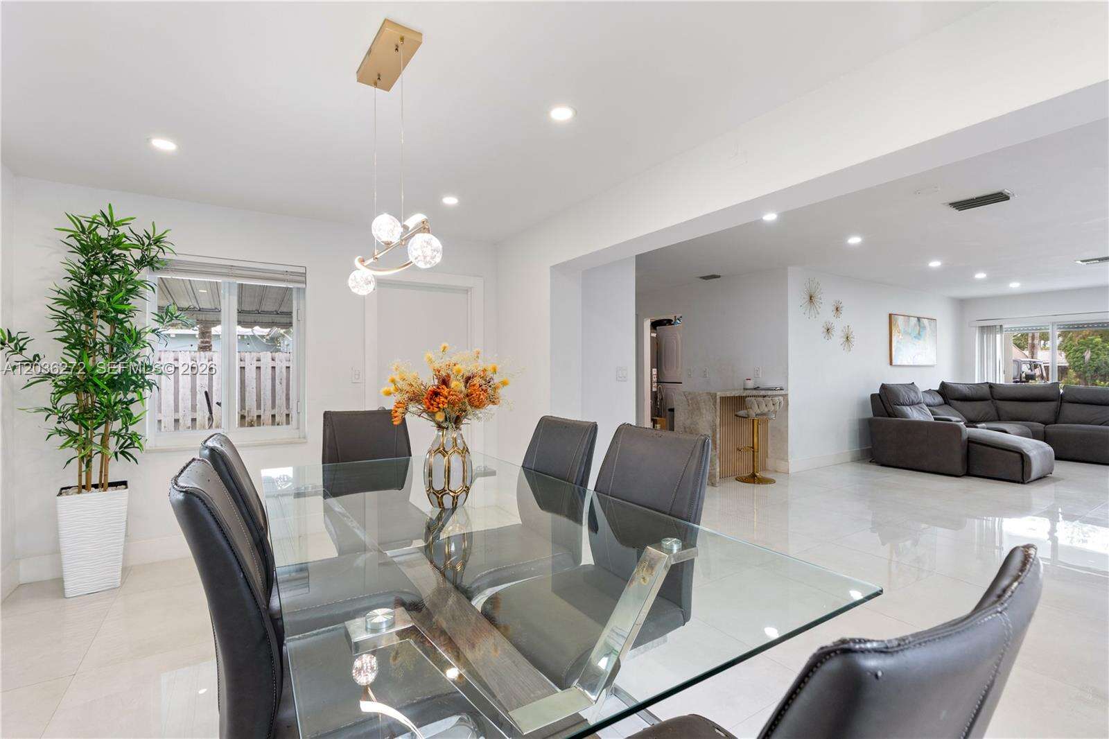 706 32nd Ct, Hollywood, FL 33021 - For Sale photo 15
