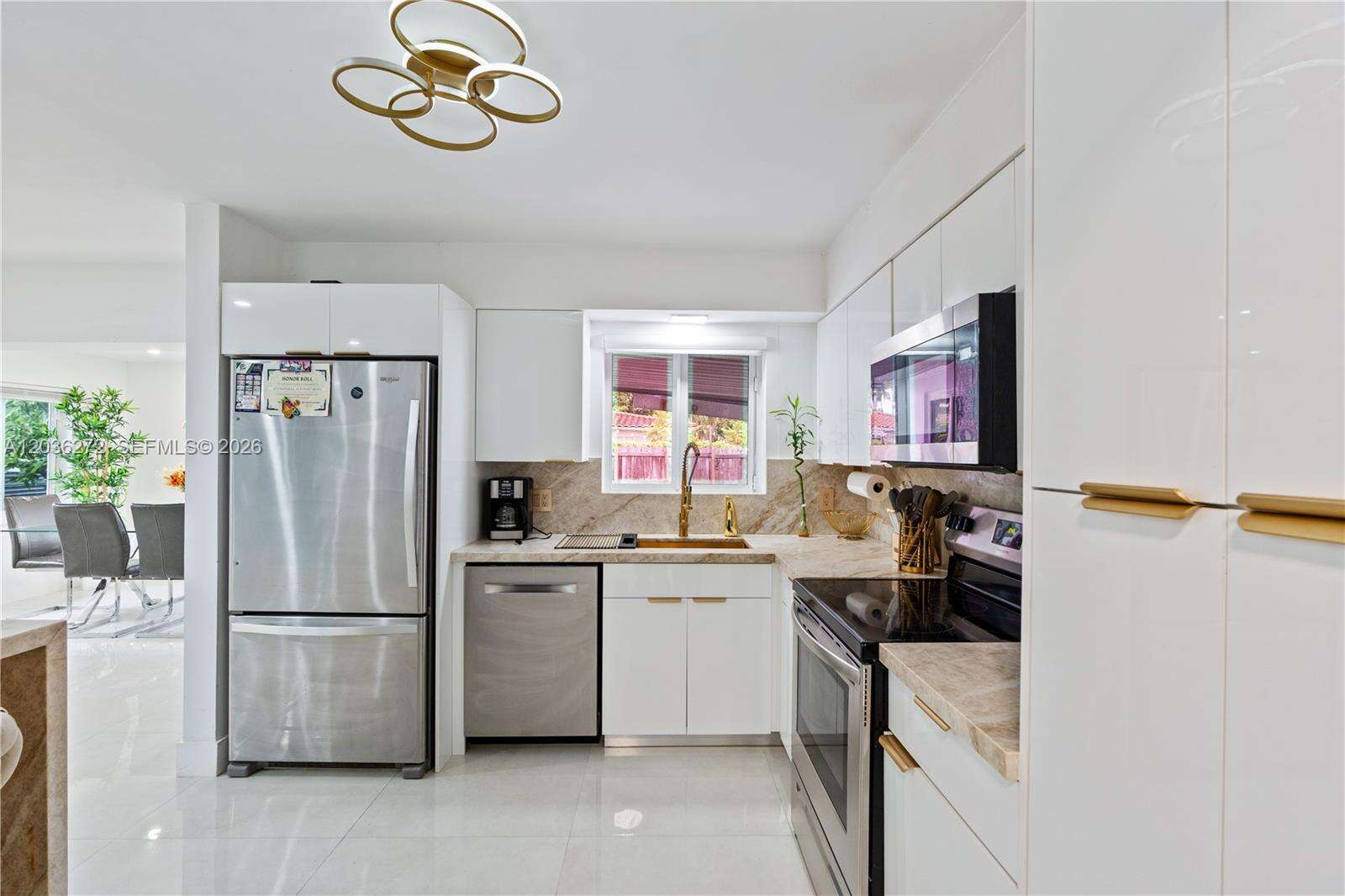 706 32nd Ct, Hollywood, FL 33021 - For Sale photo 16