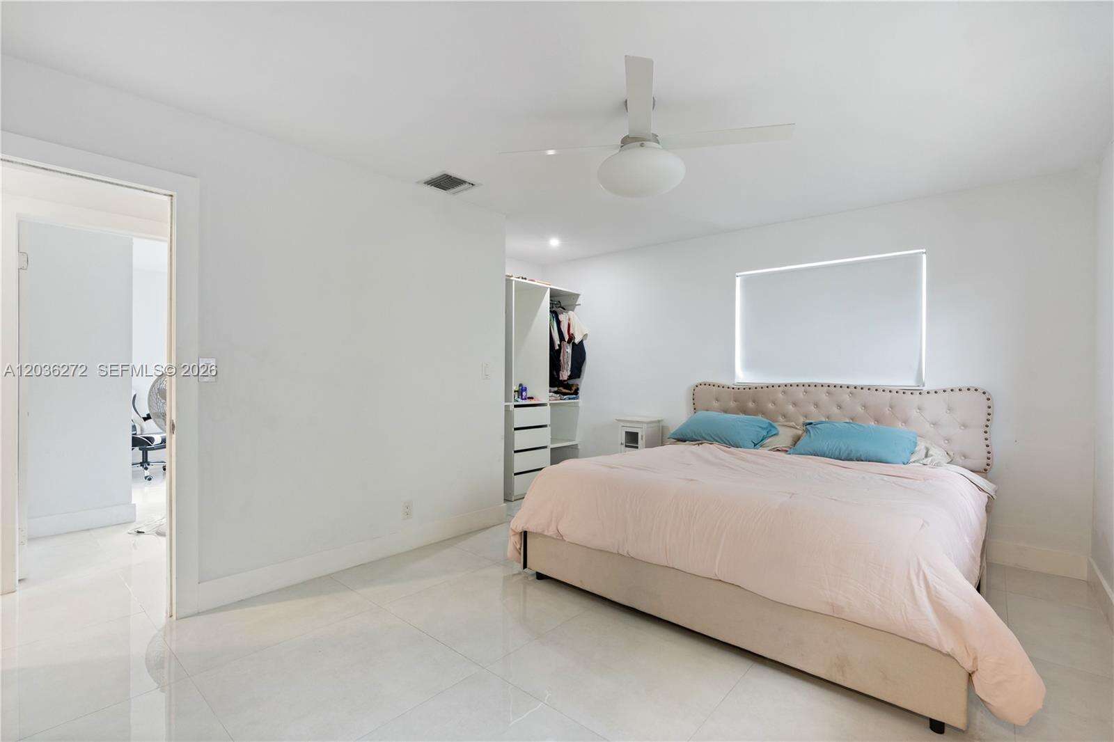 706 32nd Ct, Hollywood, FL 33021 - For Sale photo 24