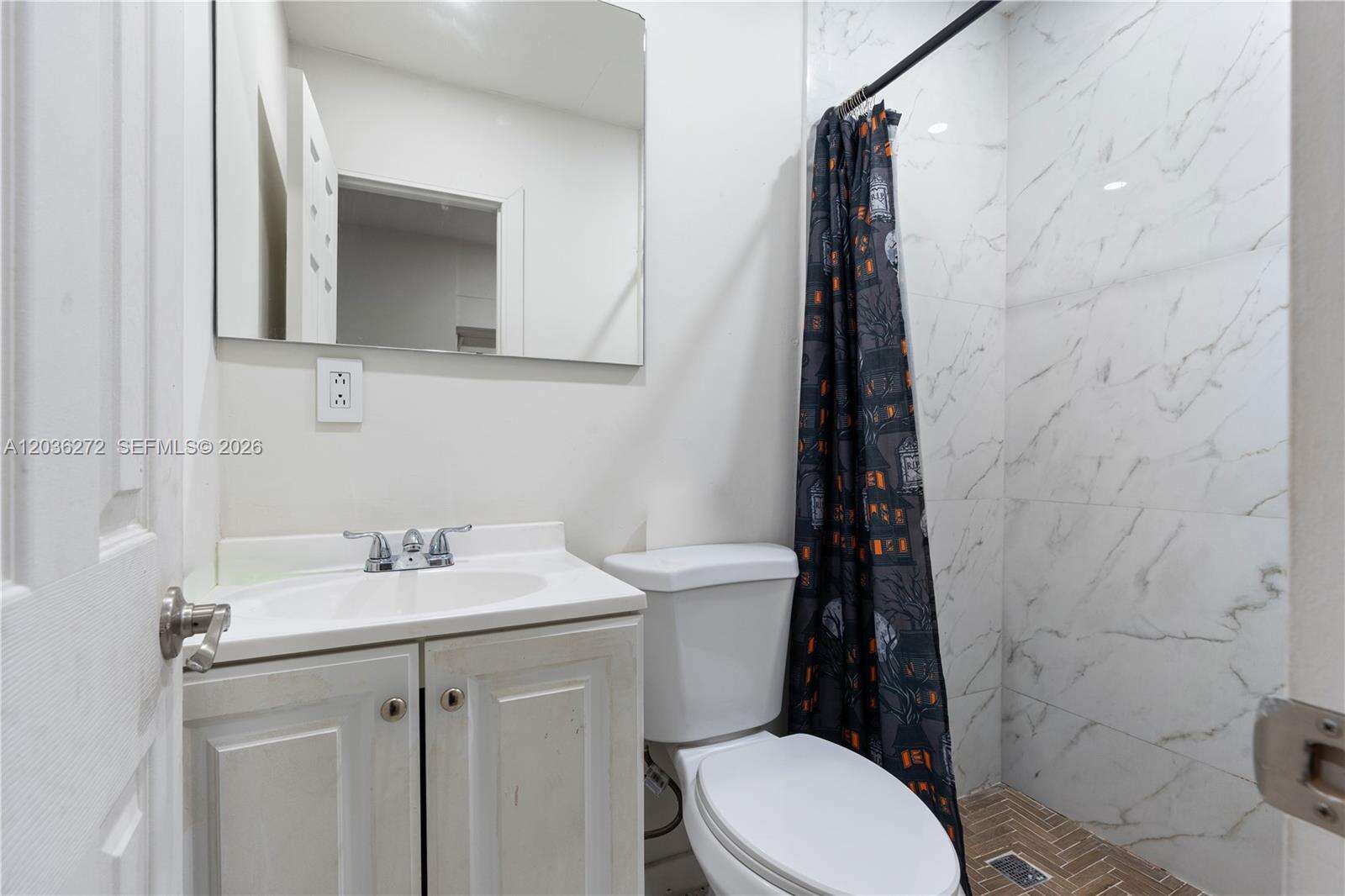 706 32nd Ct, Hollywood, FL 33021 - For Sale photo 25