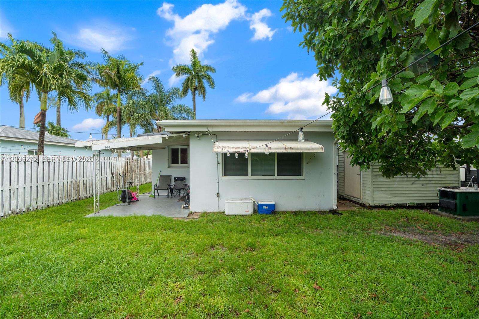 706 32nd Ct, Hollywood, FL 33021 - For Sale photo 5