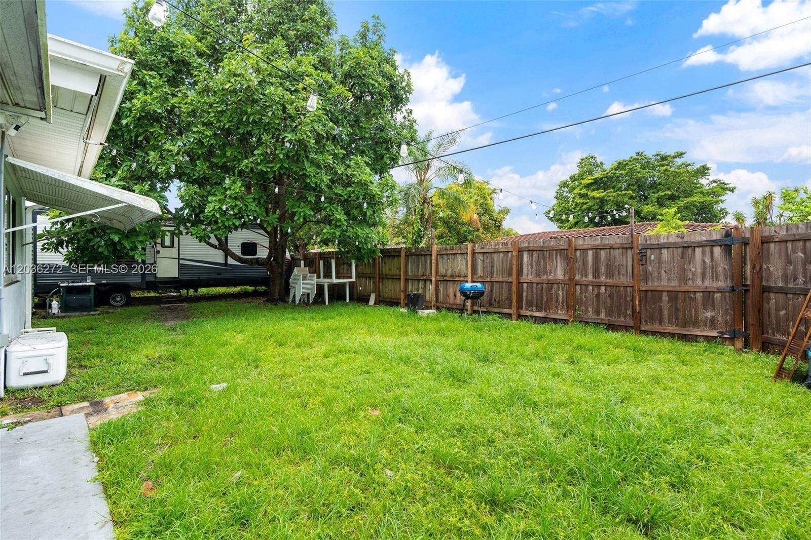 706 32nd Ct, Hollywood, FL 33021 - For Sale photo 7