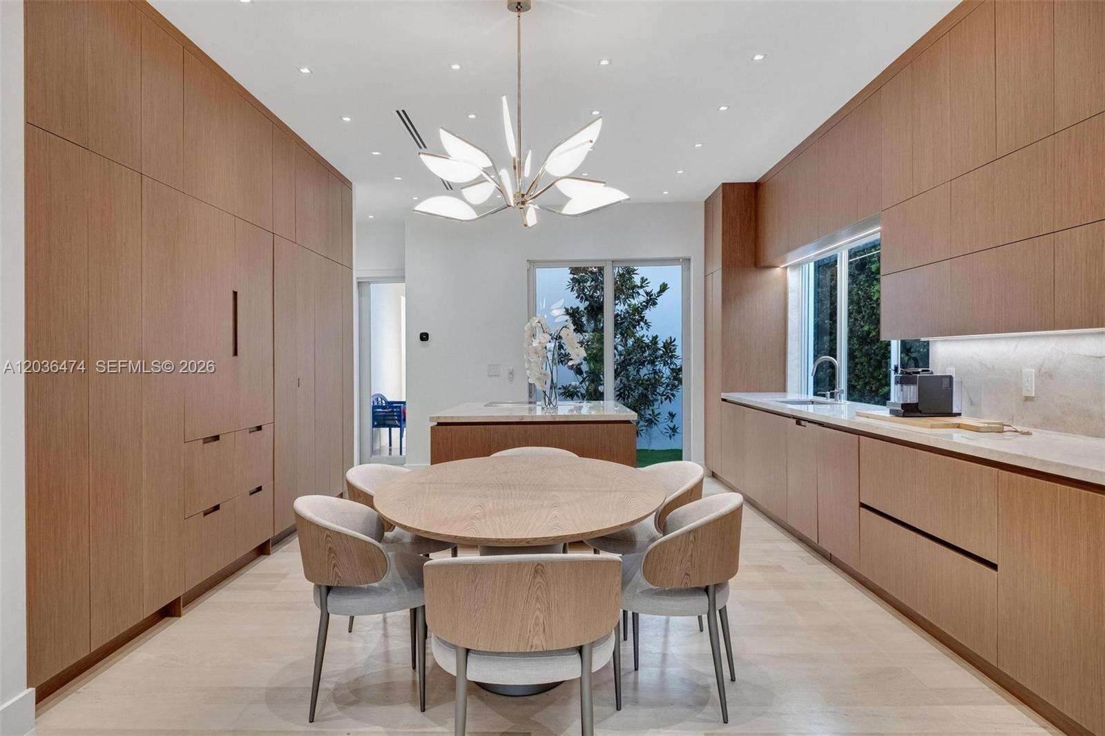 470 Shore Dr, Miami Beach, FL 33141 - For Sale photo 16