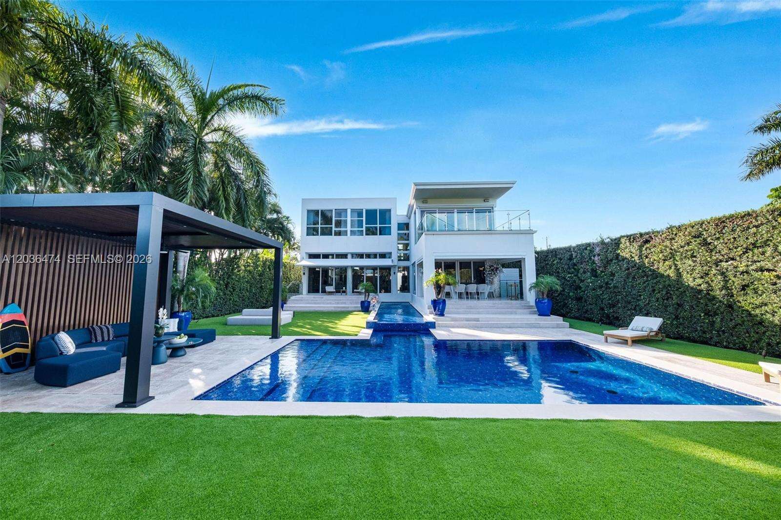 470 Shore Dr, Miami Beach, FL 33141 - For Sale photo 5