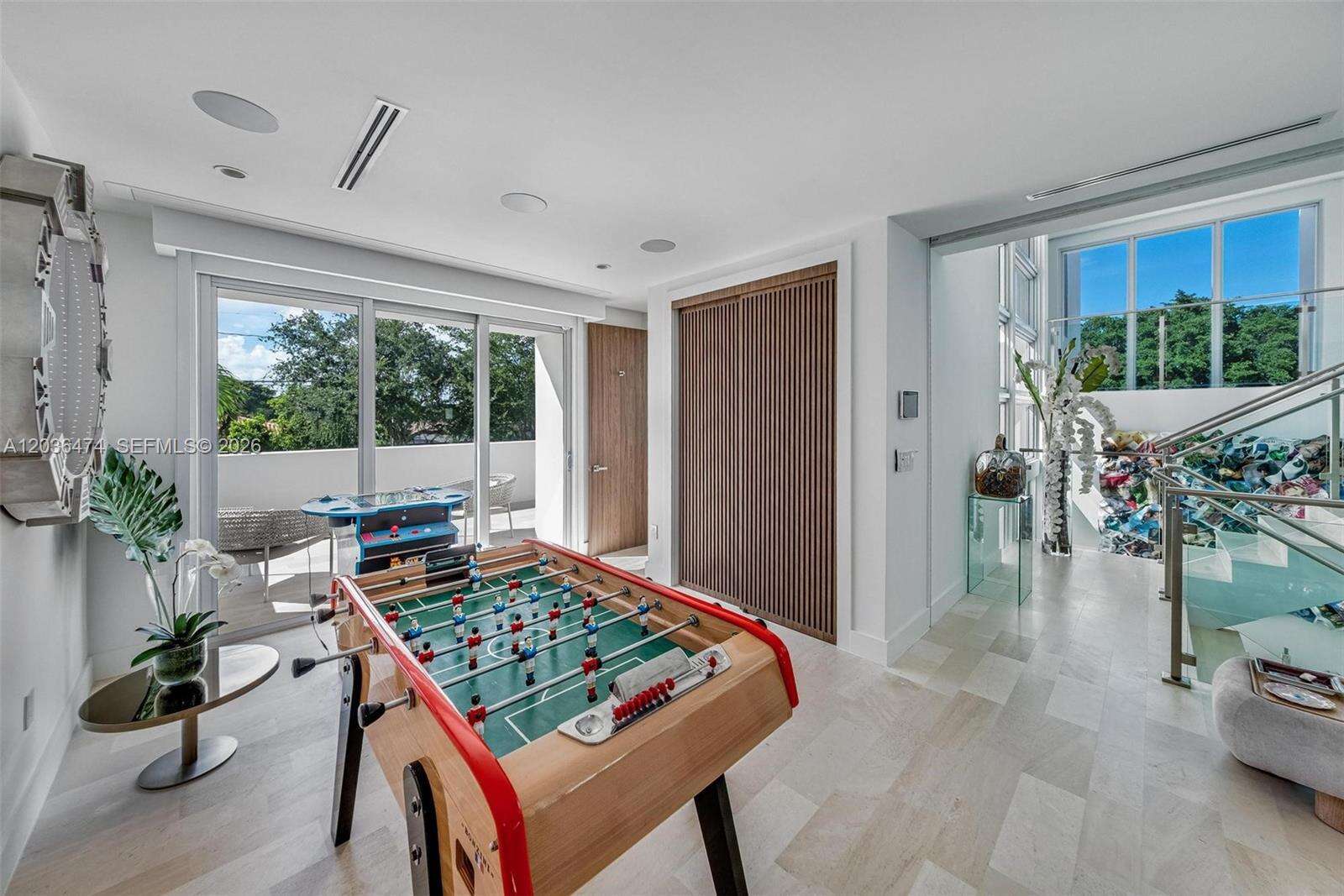 470 Shore Dr, Miami Beach, FL 33141 - For Sale photo 49