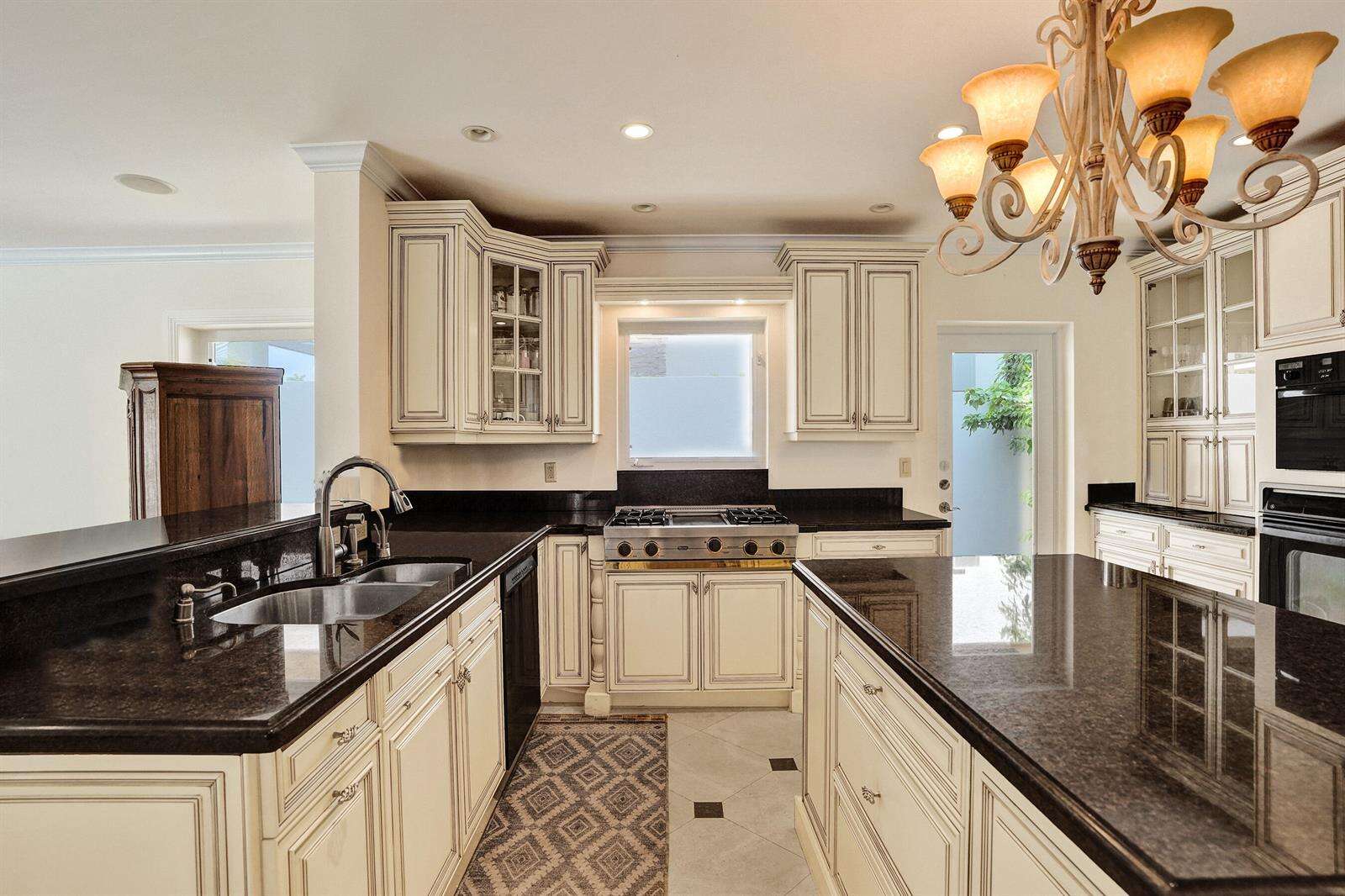 449 Isle Of Palms, Fort Lauderdale, FL 33301 - For Sale photo 13