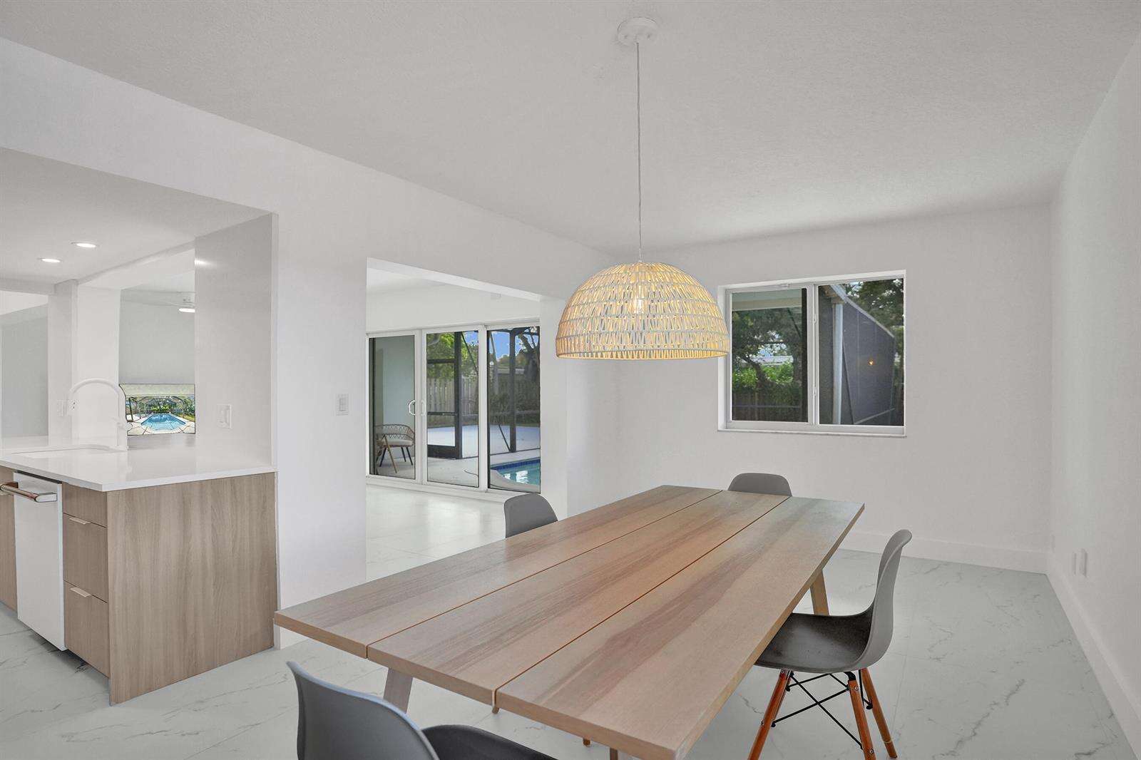 2030 54th, Hollywood, FL 33021 - For Sale photo 15