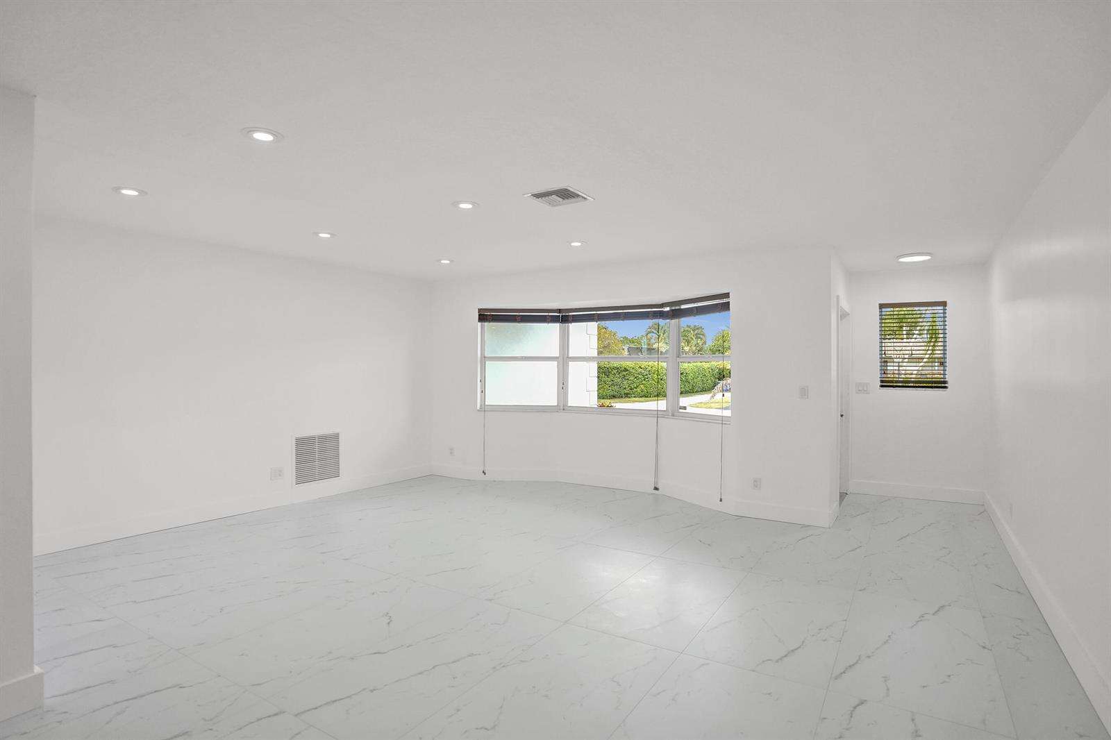 2030 54th, Hollywood, FL 33021 - For Sale photo 24