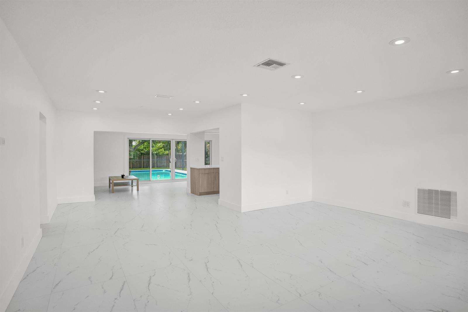 2030 54th, Hollywood, FL 33021 - For Sale photo 26