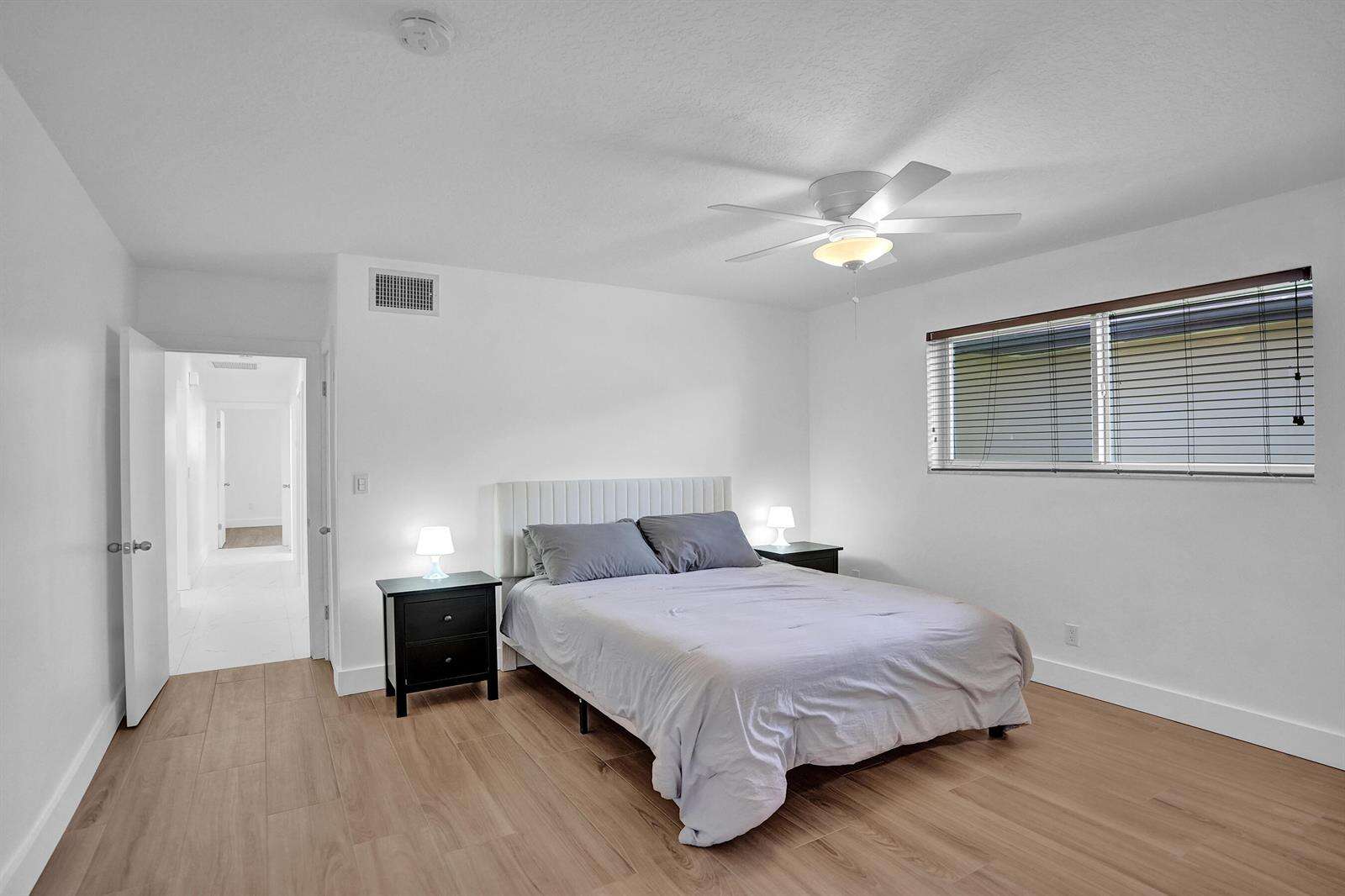 2030 54th, Hollywood, FL 33021 - For Sale photo 30