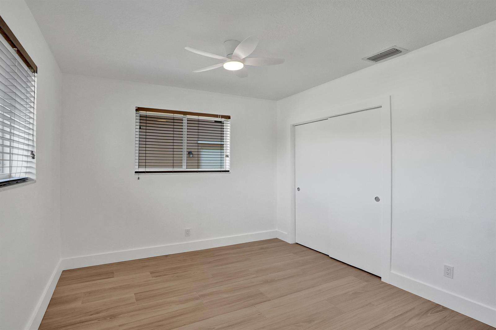 2030 54th, Hollywood, FL 33021 - For Sale photo 31