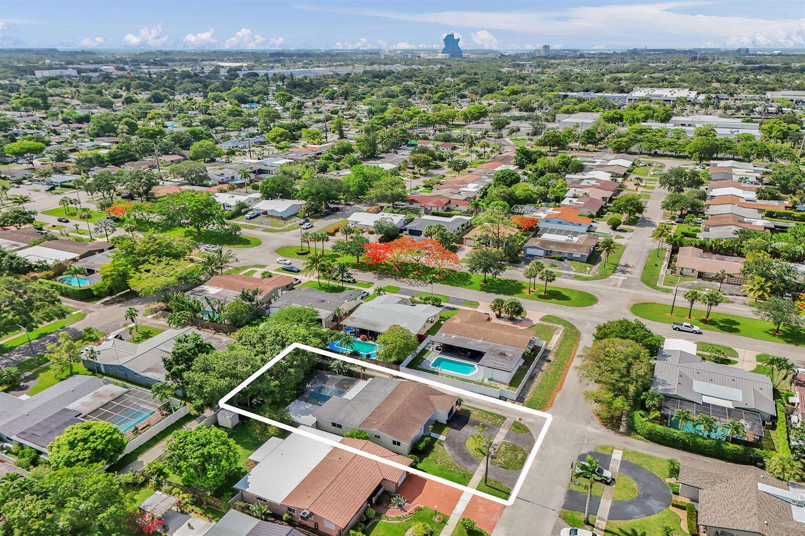 2030 54th, Hollywood, FL 33021 - For Sale photo 55