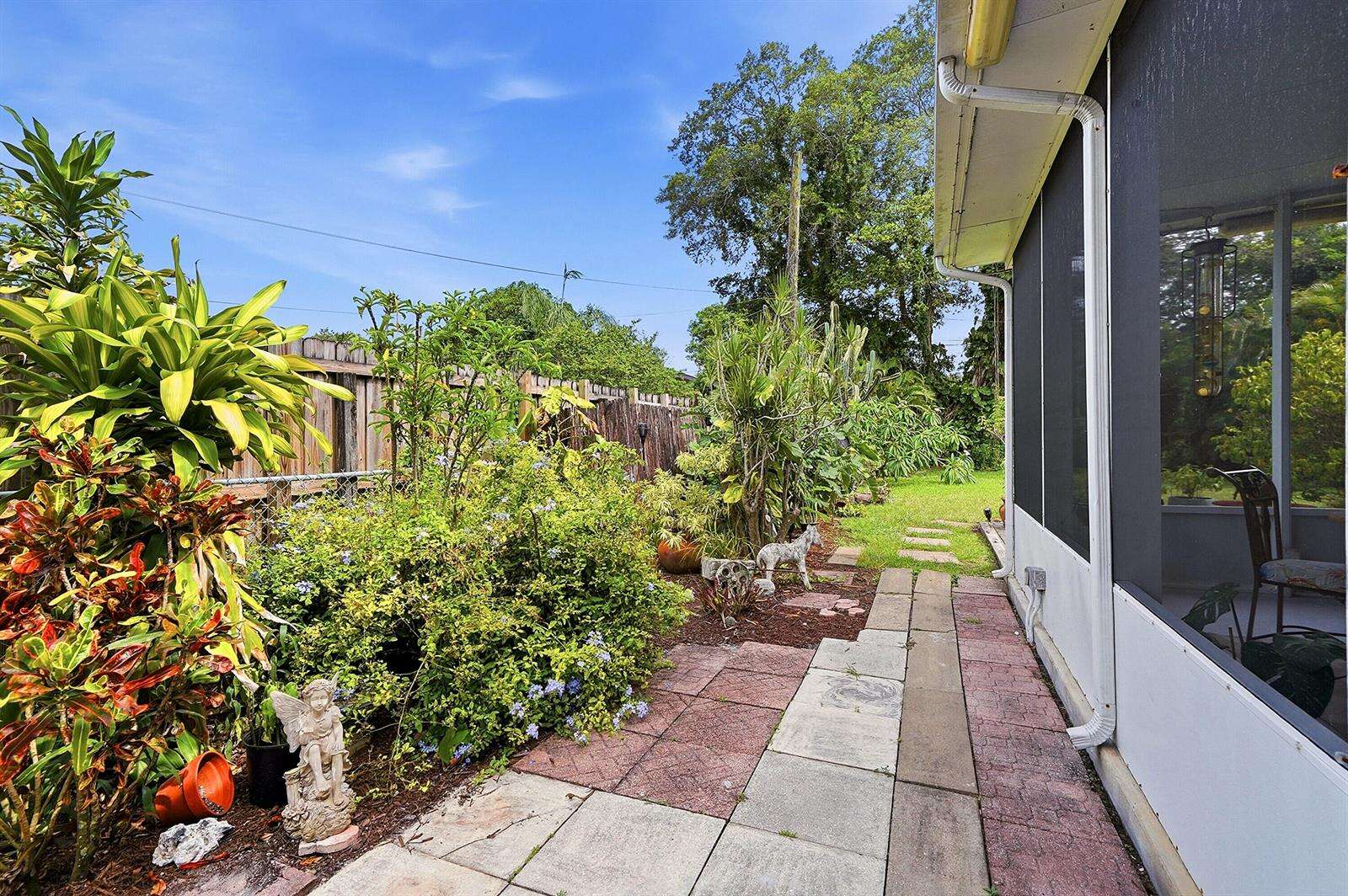 2834 Adams, Hollywood, FL 33020 - For Sale photo 36
