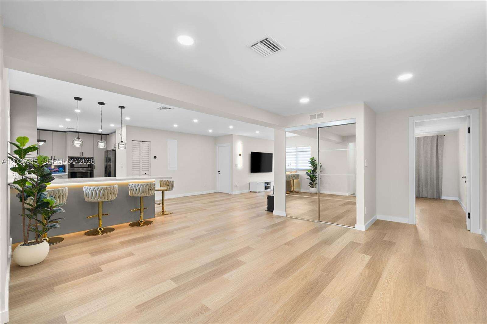 1178 Grant St, Hollywood, FL 33019 - For Sale photo 5