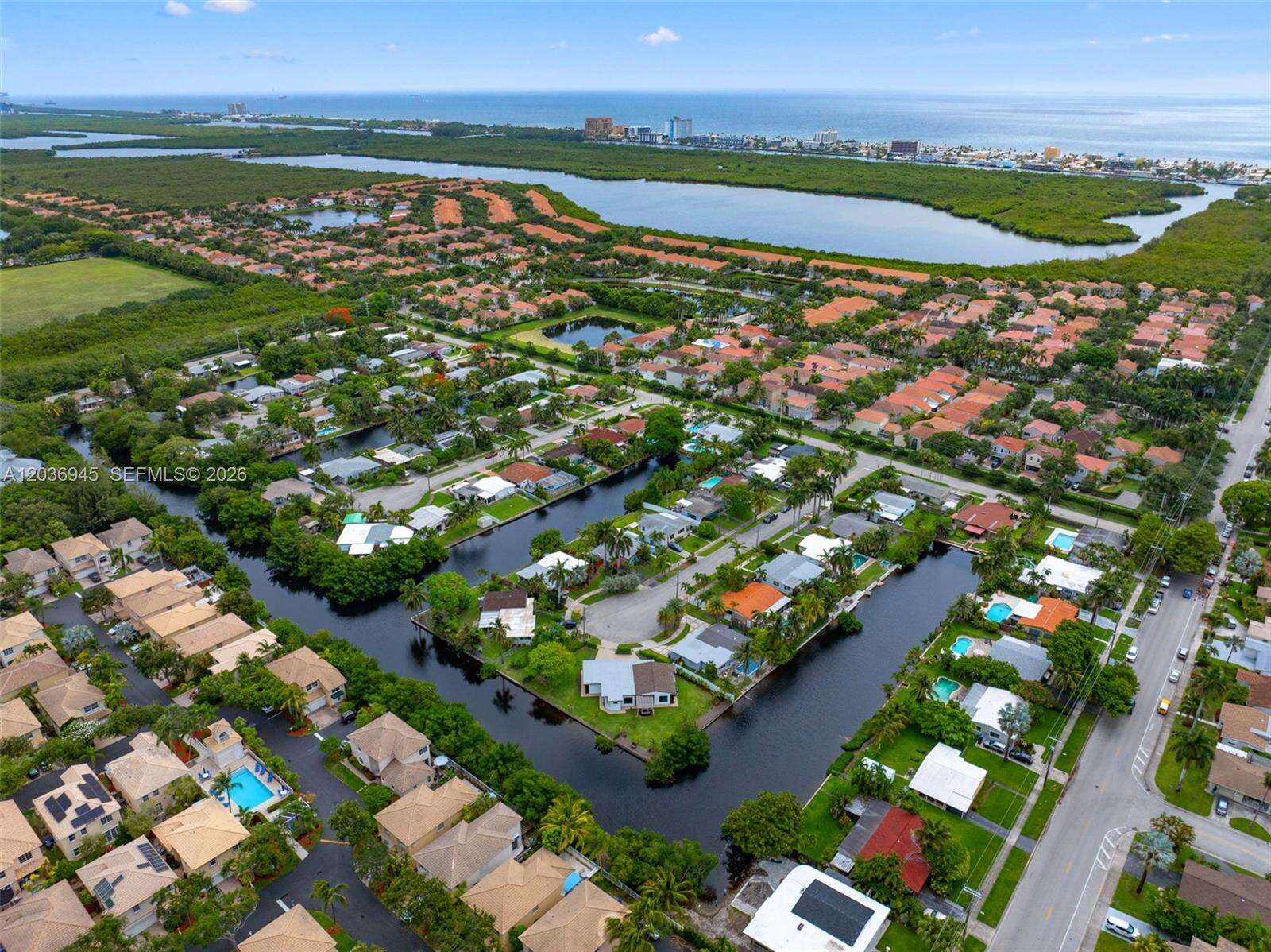 1178 Grant St, Hollywood, FL 33019 - For Sale photo 42