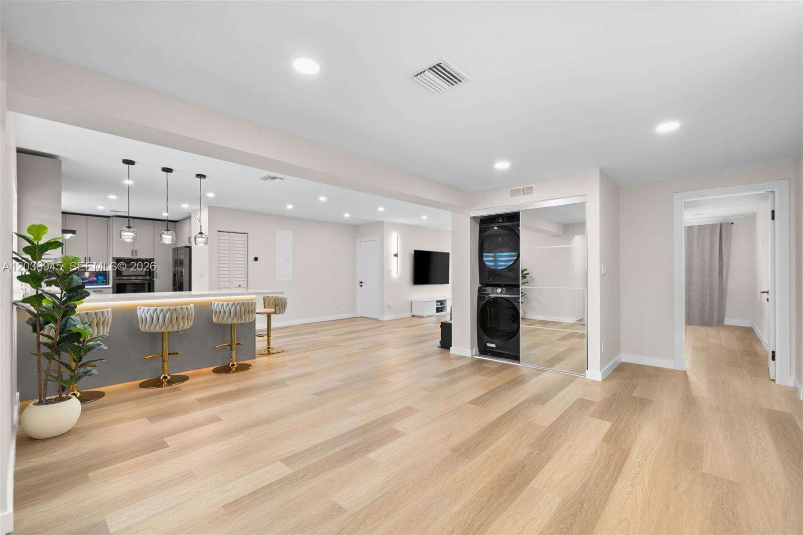 1178 Grant St, Hollywood, FL 33019 - For Sale photo 6