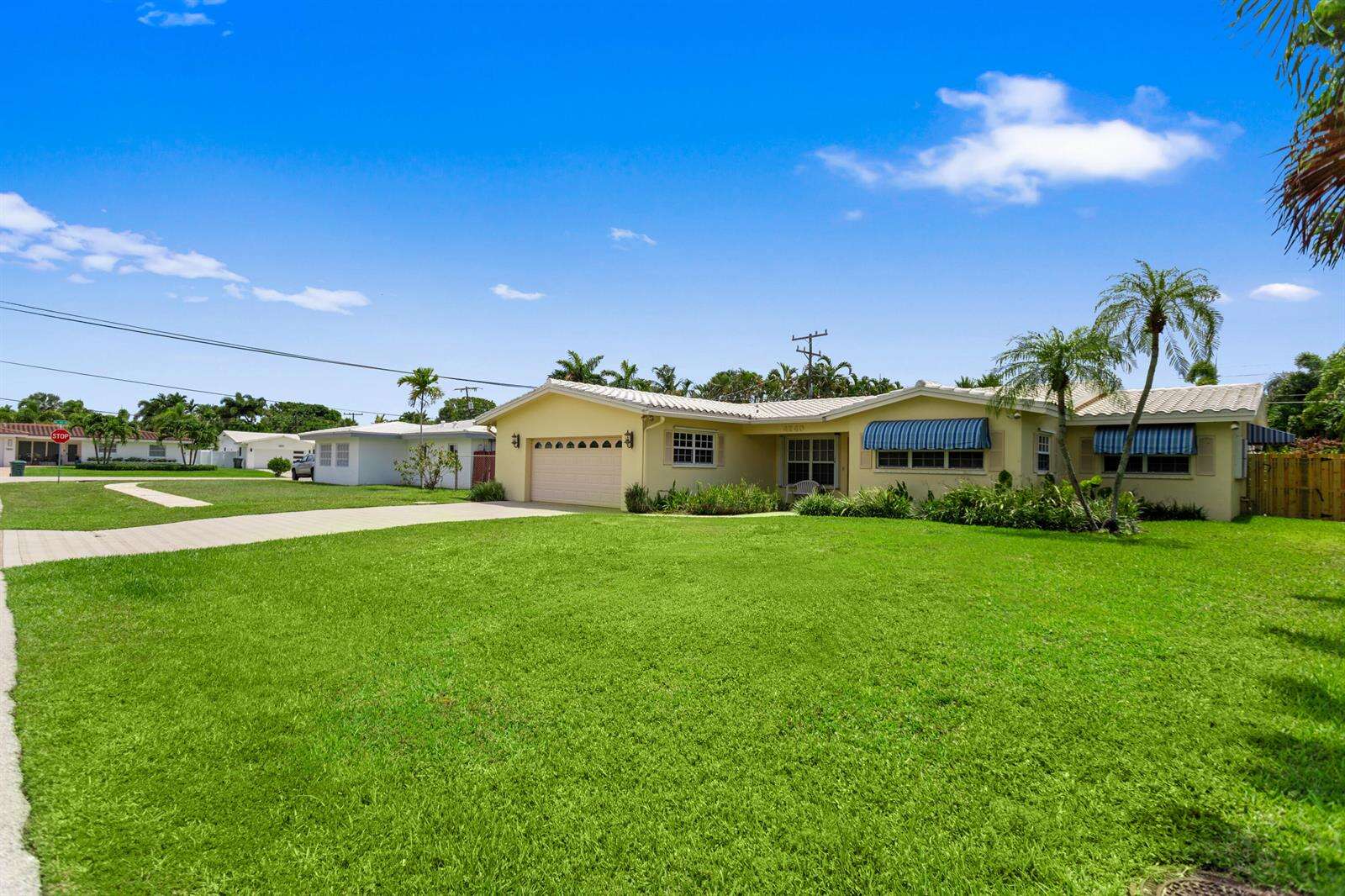 4240 19th, Oakland Park, FL 33308 - For Sale photo 3