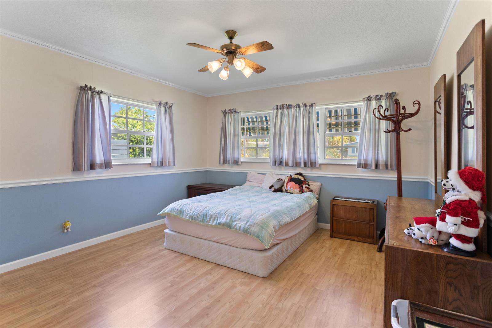4240 19th, Oakland Park, FL 33308 - For Sale photo 30