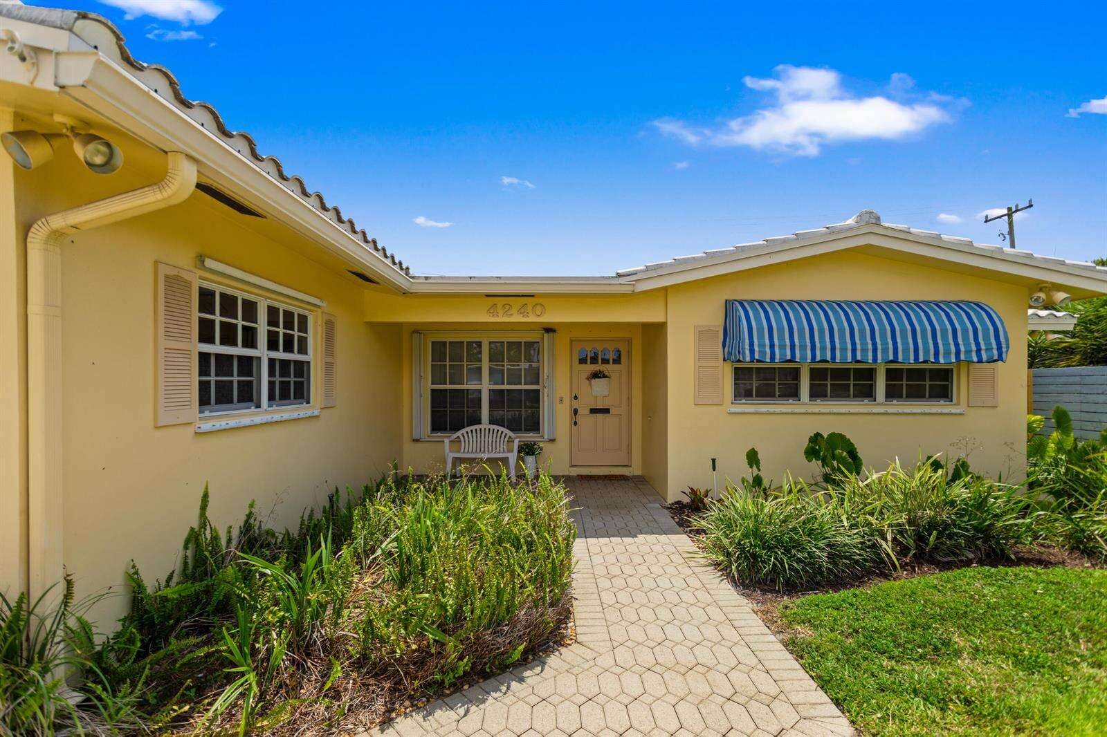 4240 19th, Oakland Park, FL 33308 - For Sale photo 4