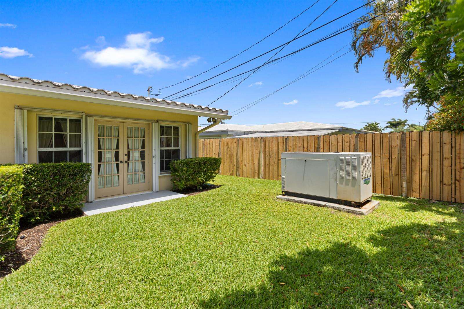 4240 19th, Oakland Park, FL 33308 - For Sale photo 38