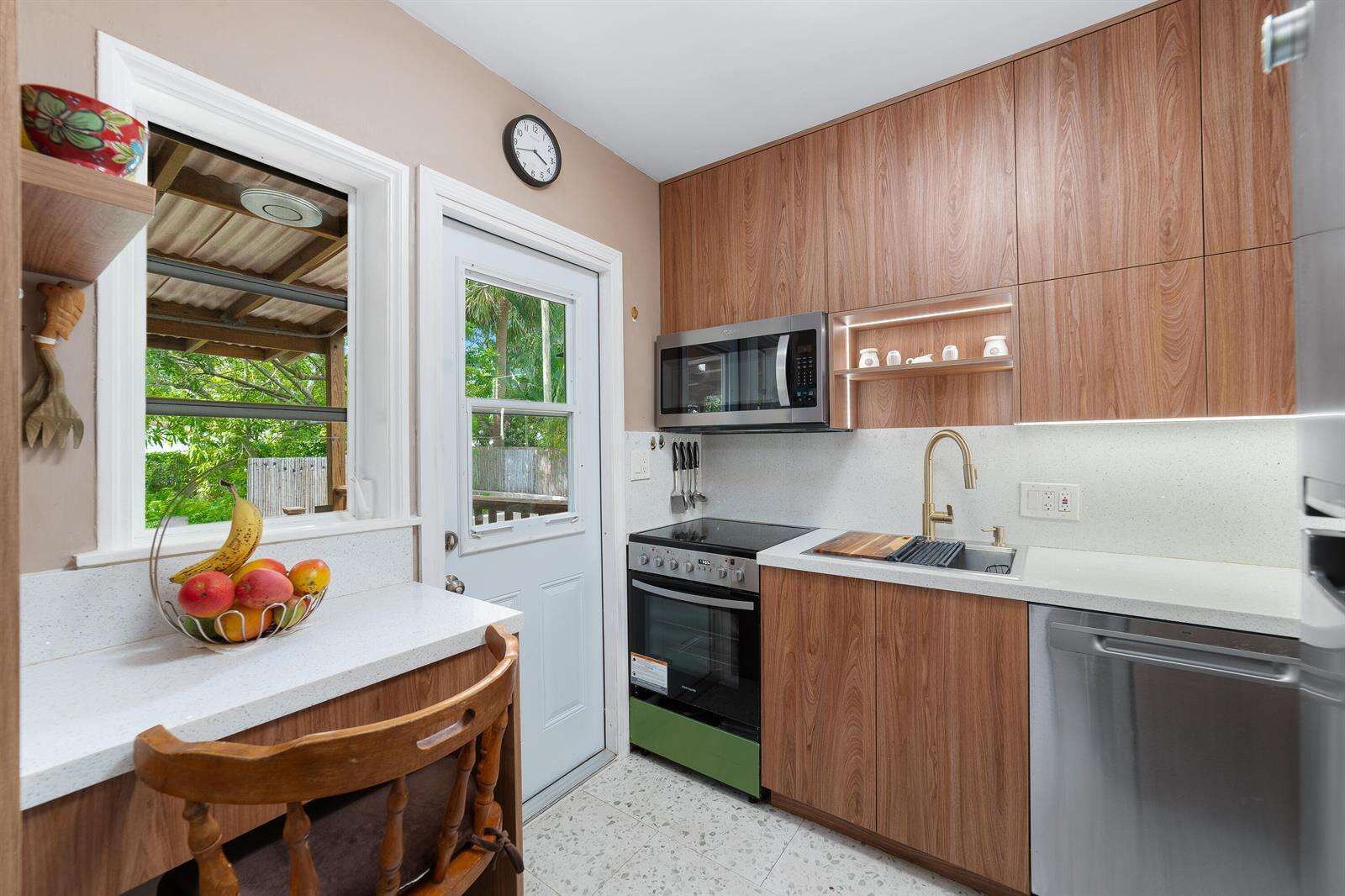 1535 Dewey, Hollywood, FL 33020 - For Sale photo 14