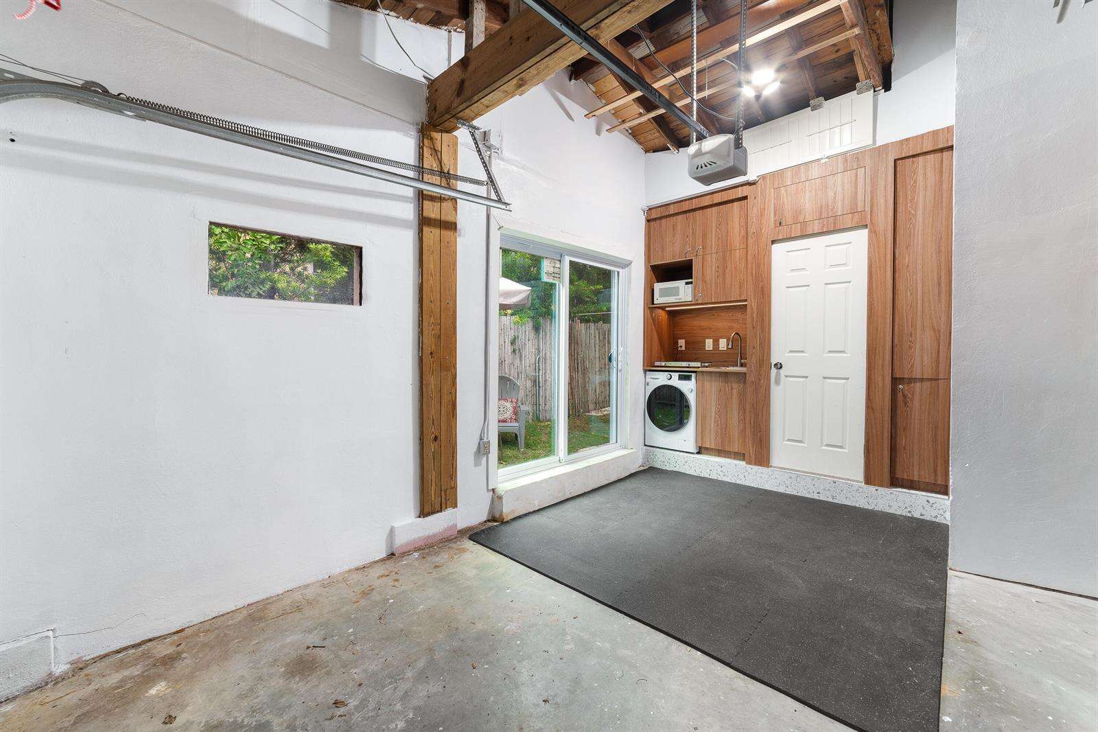 1535 Dewey, Hollywood, FL 33020 - For Sale photo 23