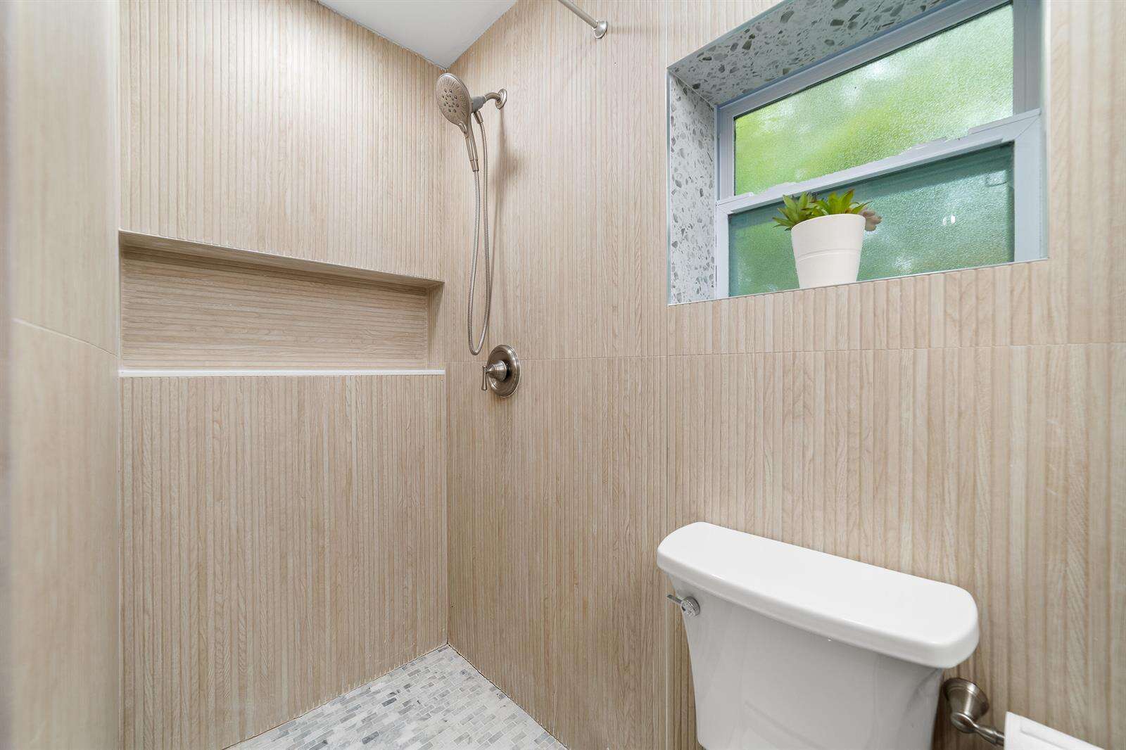 1535 Dewey, Hollywood, FL 33020 - For Sale photo 26