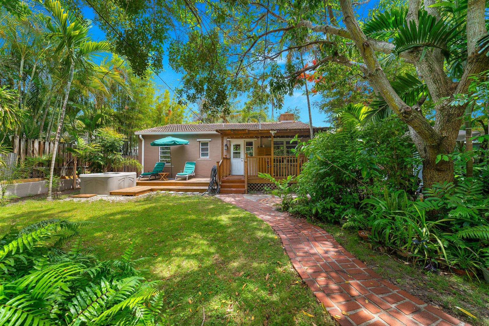 1535 Dewey, Hollywood, FL 33020 - For Sale photo 36