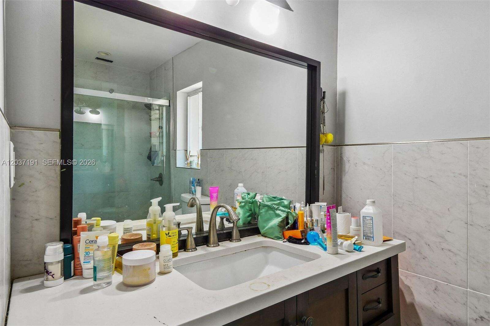 401 57th Ter, Hollywood, FL 33023 - For Sale photo 16