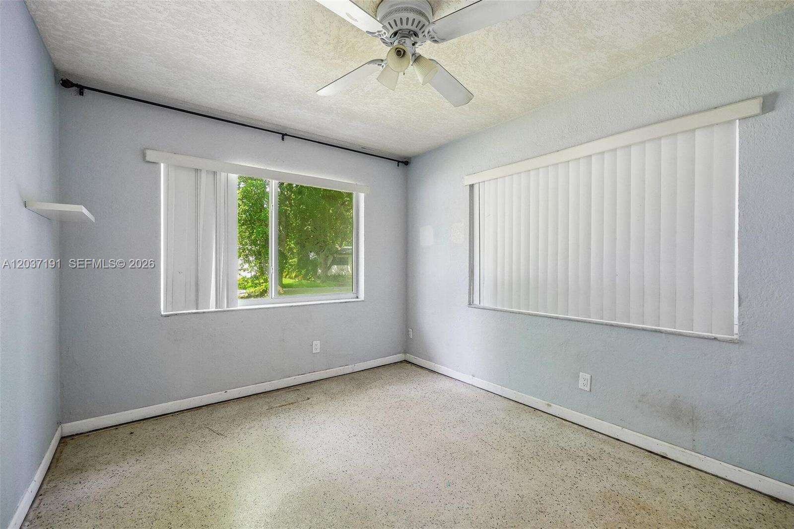 401 57th Ter, Hollywood, FL 33023 - For Sale photo 19