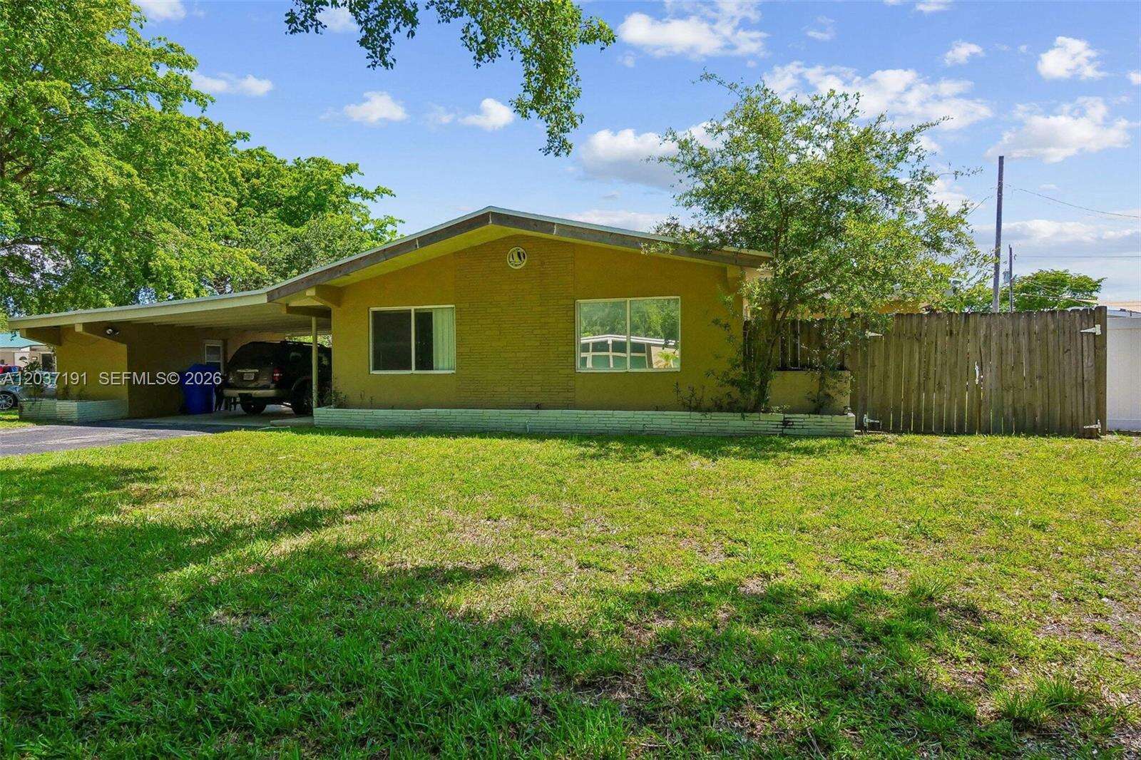 401 57th Ter, Hollywood, FL 33023 - For Sale photo 25