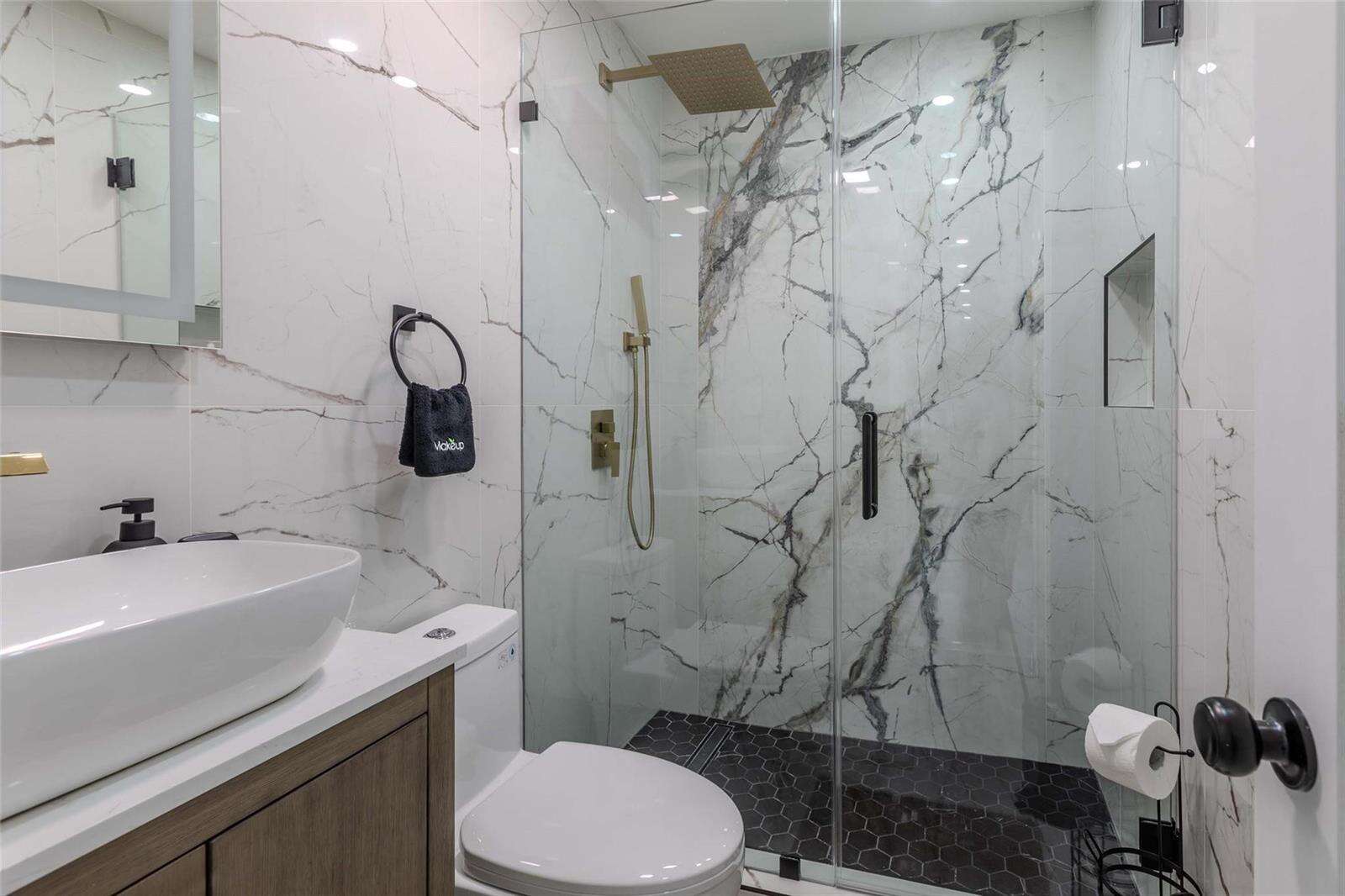 2633 Taft, Hollywood, FL 33020 - For Sale photo 18