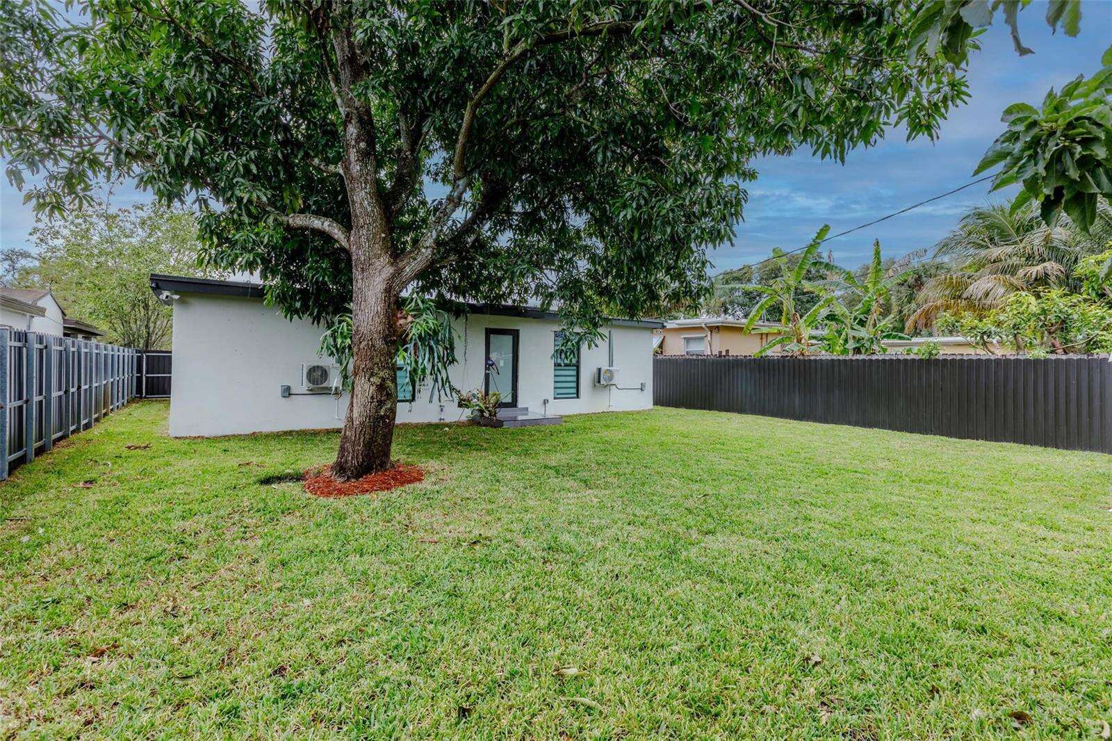 2633 Taft, Hollywood, FL 33020 - For Sale photo 26