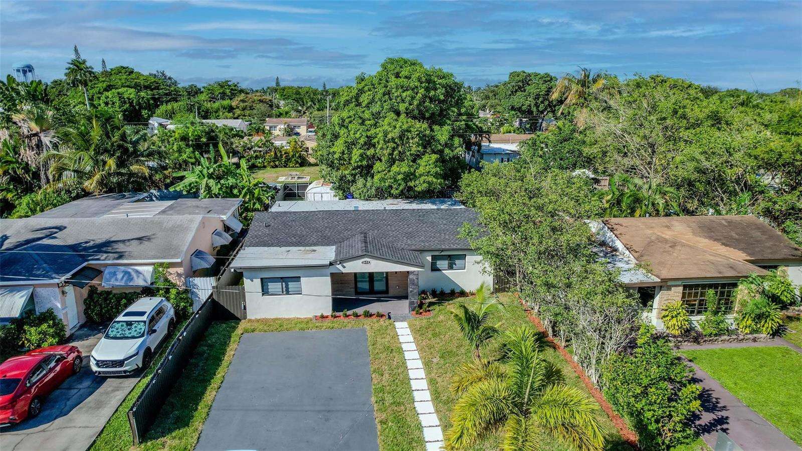 2633 Taft, Hollywood, FL 33020 - For Sale photo 29