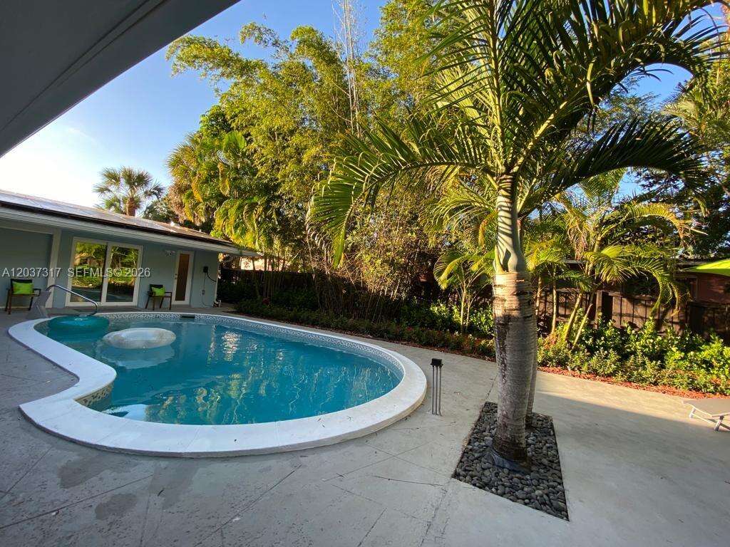 204 19th Ave, Fort Lauderdale, FL 33312 - For Sale photo 2