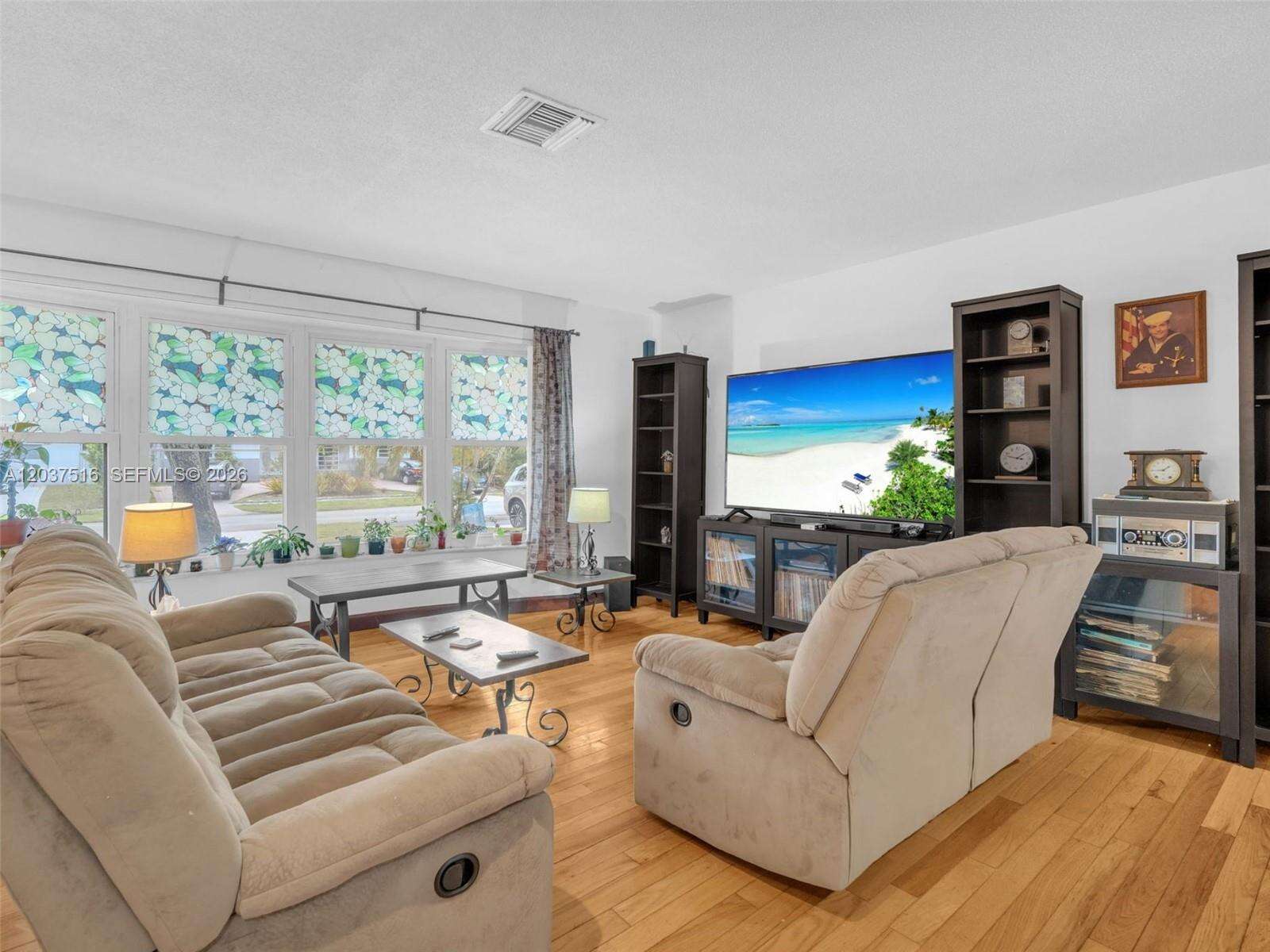 1911 53rd Ave, Hollywood, FL 33021 - For Sale photo 18