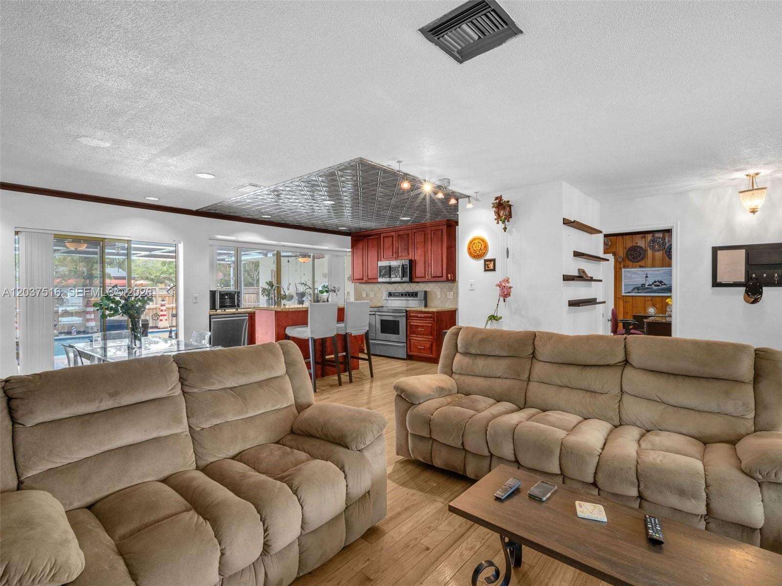 1911 53rd Ave, Hollywood, FL 33021 - For Sale photo 19