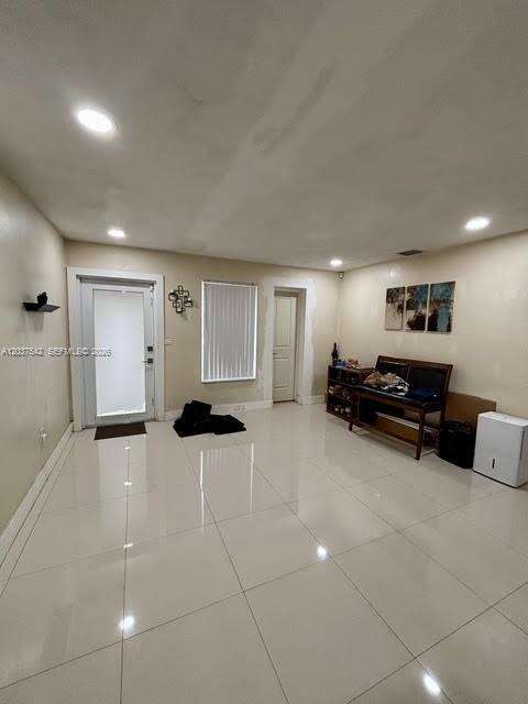 7461 Douglas St, Hollywood, FL 33024 - For Sale photo 2